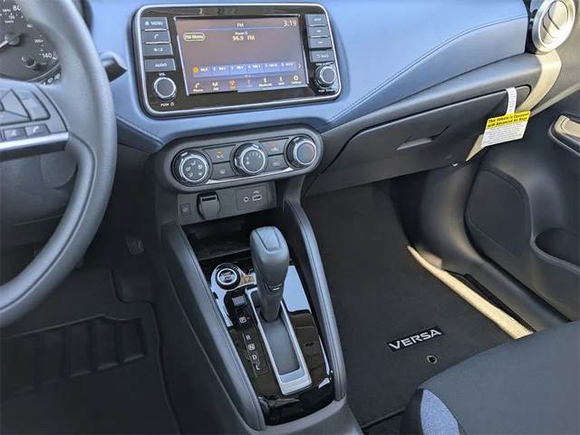 Nuevos NISSAN VERSA à Kennesaw, chez Town Center Nissan