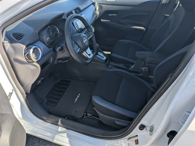 Nuevos NISSAN VERSA à Kennesaw, chez Town Center Nissan