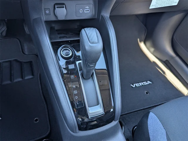 Nuevos NISSAN VERSA à Kennesaw, chez Town Center Nissan