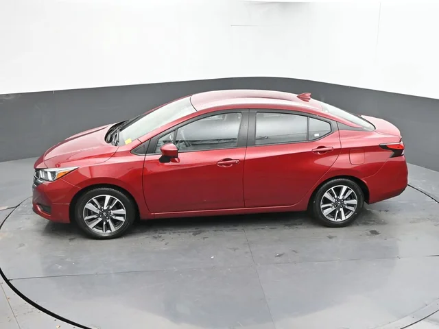 SEMINUEVOS NISSAN Versa a Estados en autogozo