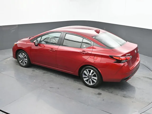 SEMINUEVOS NISSAN Versa a Estados en autogozo