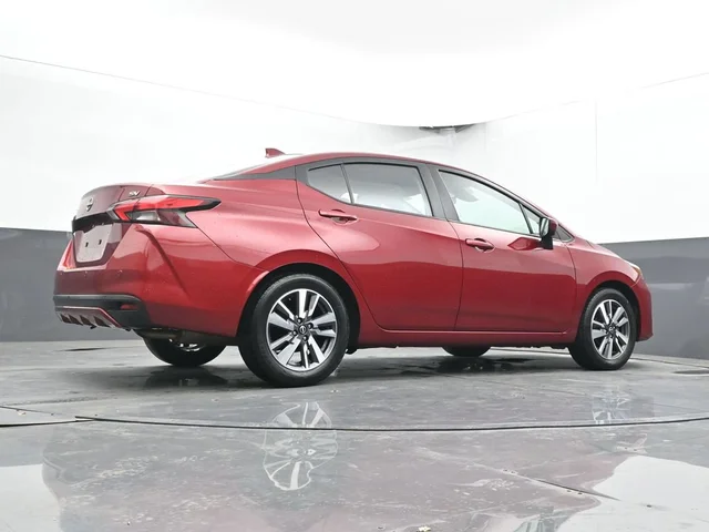 SEMINUEVOS NISSAN Versa a Estados en autogozo