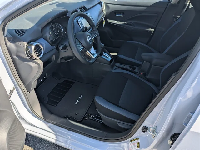 Nuevos NISSAN VERSA à Kennesaw, chez Town Center Nissan