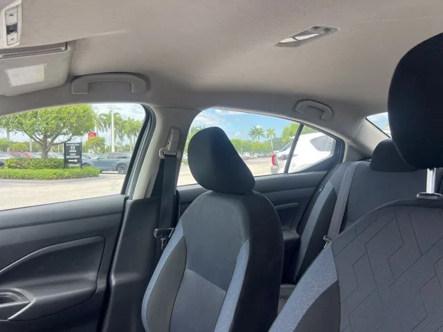SEMINUEVOS NISSAN Versa a Estados en autogozo
