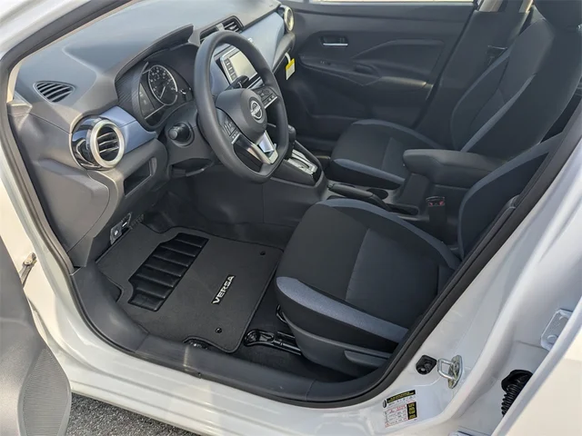 Nuevos NISSAN VERSA à Kennesaw, chez Town Center Nissan