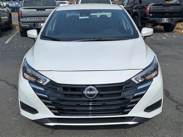 Nuevos NISSAN VERSA à Kennesaw, chez Town Center Nissan