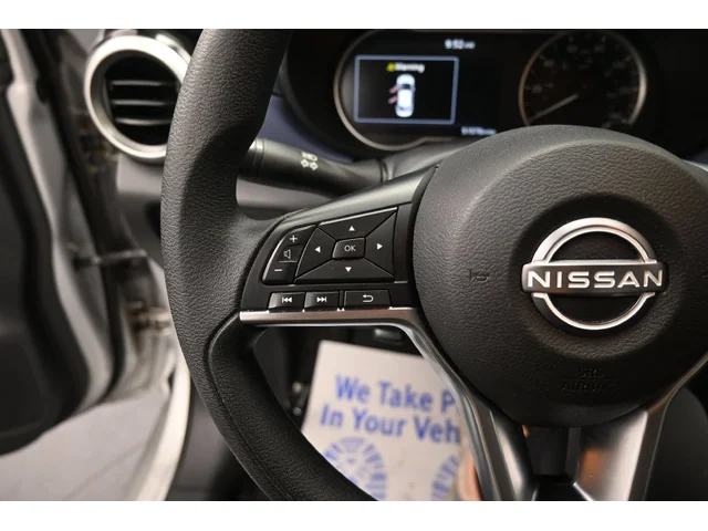 SEMINUEVOS NISSAN Versa a Estados en autogozo