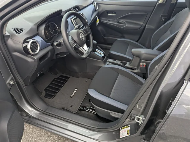 Nuevos NISSAN VERSA à Kennesaw, chez Town Center Nissan