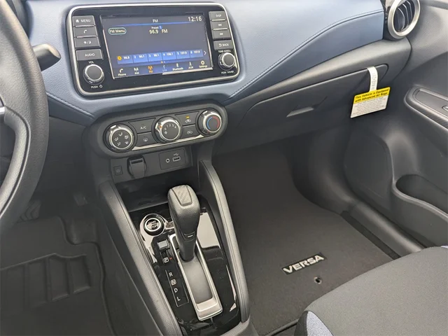 Nuevos NISSAN VERSA à Kennesaw, chez Town Center Nissan