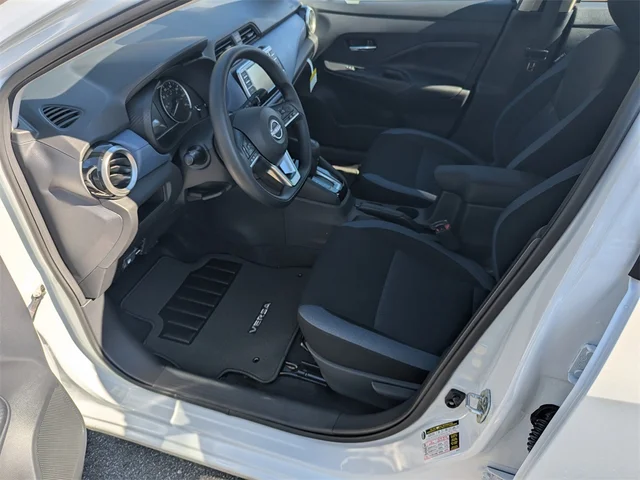 Nuevos NISSAN VERSA à Kennesaw, chez Town Center Nissan