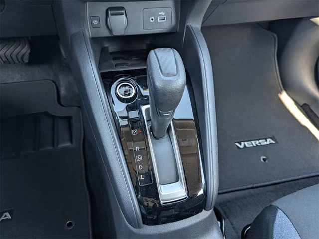 Nuevos NISSAN VERSA à Kennesaw, chez Town Center Nissan