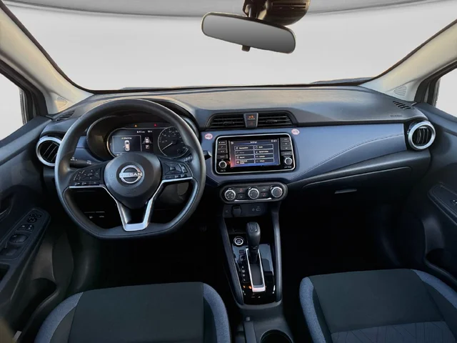 SEMINUEVOS NISSAN Versa a Estados en autogozo