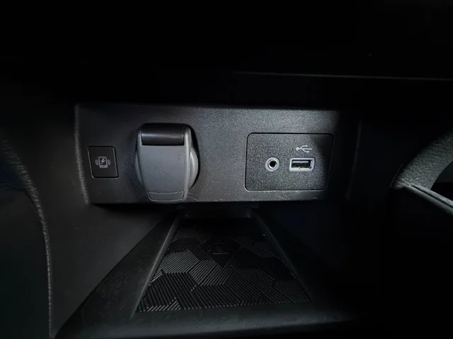 SEMINUEVOS NISSAN Versa a Estados en autogozo