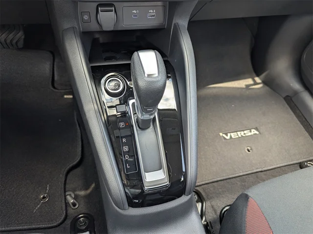 Nuevos NISSAN VERSA à Kennesaw, chez Town Center Nissan