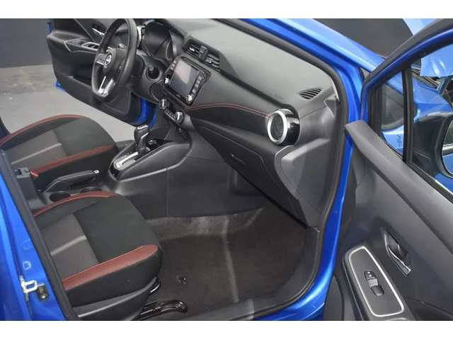 SEMINUEVOS NISSAN Versa a Estados en autogozo