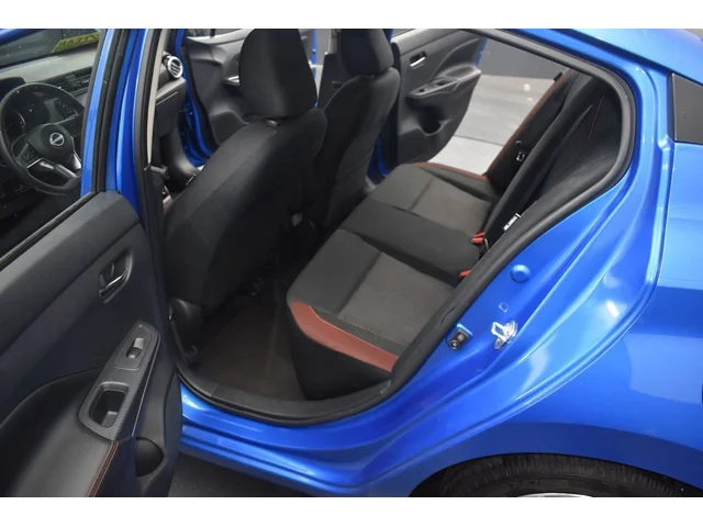 SEMINUEVOS NISSAN Versa a Estados en autogozo