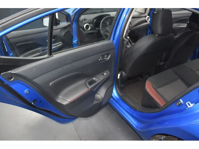 SEMINUEVOS NISSAN Versa a Estados en autogozo