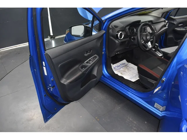 SEMINUEVOS NISSAN Versa a Estados en autogozo