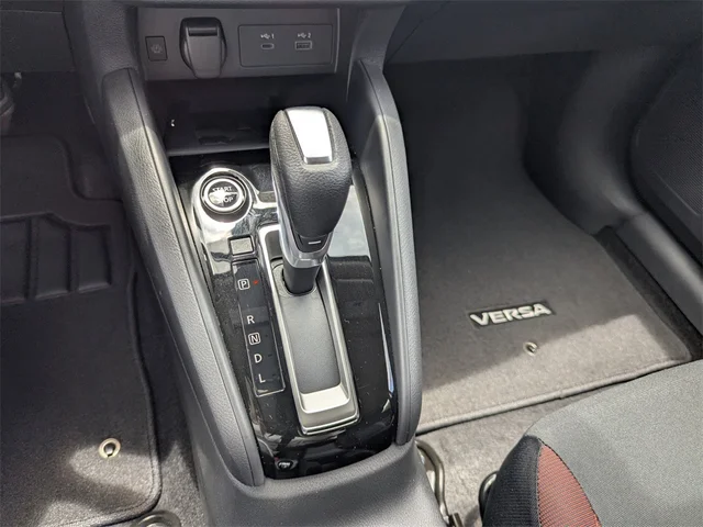 Nuevos NISSAN VERSA à Kennesaw, chez Town Center Nissan