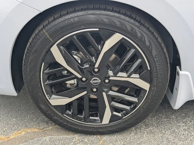 Nuevos NISSAN VERSA à Estados chez autogozo