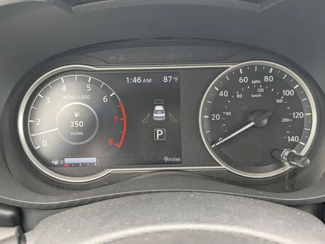 Nuevos NISSAN VERSA à Estados chez autogozo