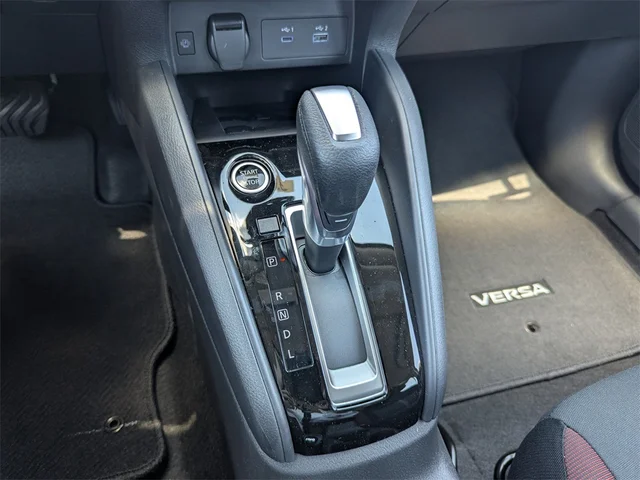 Nuevos NISSAN VERSA à Kennesaw, chez Town Center Nissan