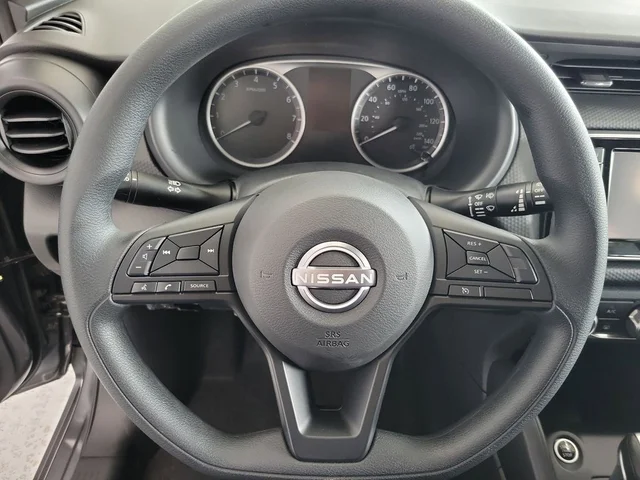 Nuevos NISSAN KICKS PLAY à Estados chez autogozo