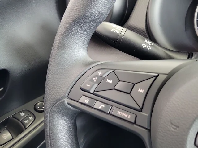 Nuevos NISSAN KICKS PLAY à Estados chez autogozo