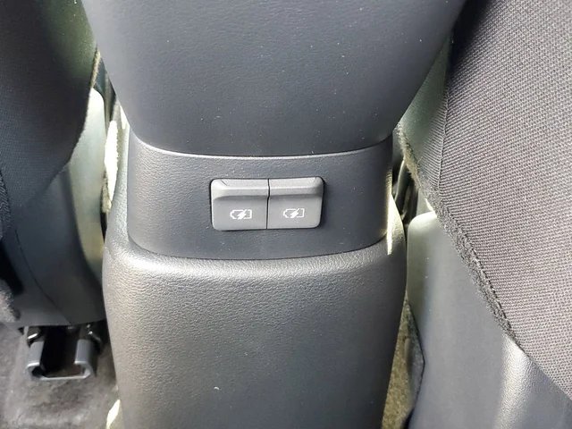Nuevos NISSAN KICKS PLAY à Estados chez autogozo