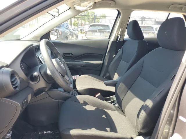 Nuevos NISSAN KICKS PLAY à Estados chez autogozo