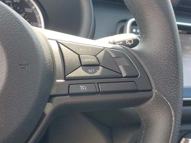 Nuevos NISSAN KICKS PLAY à Estados chez autogozo