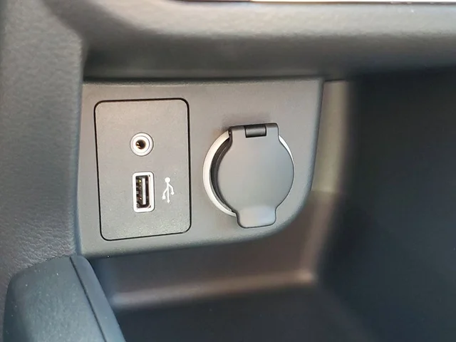 Nuevos NISSAN KICKS PLAY à Estados chez autogozo