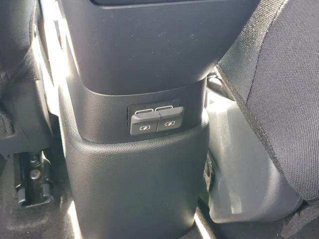 Nuevos NISSAN KICKS PLAY à Estados chez autogozo