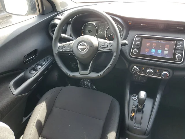 Nuevos NISSAN KICKS PLAY à Estados chez autogozo