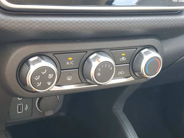 Nuevos NISSAN KICKS PLAY à Estados chez autogozo