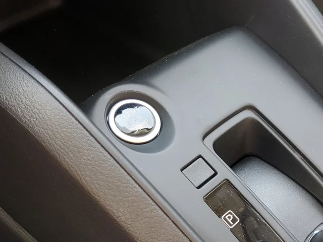 Nuevos NISSAN KICKS PLAY à Estados chez autogozo