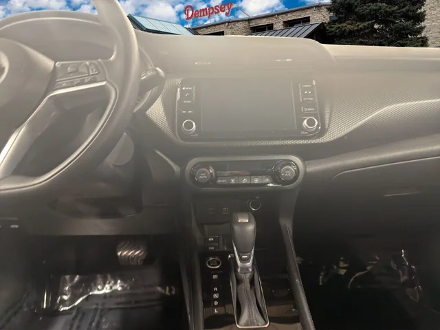 SEMINUEVOS NISSAN Kicks a Estados en autogozo
