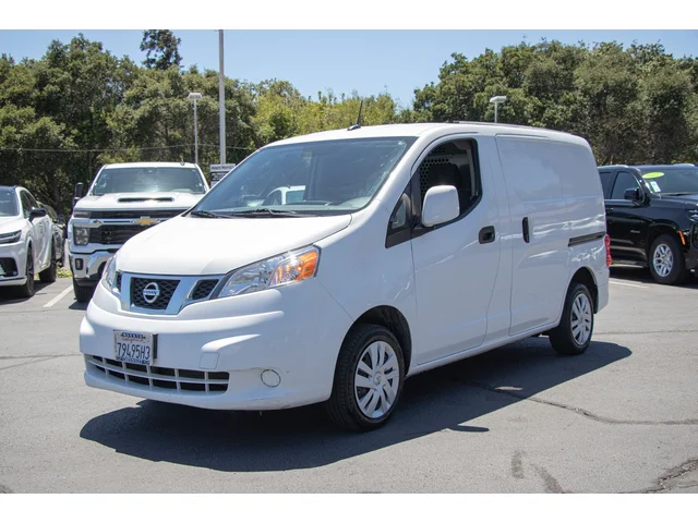 SEMINUEVOS NISSAN NV200 a Estados en autogozo