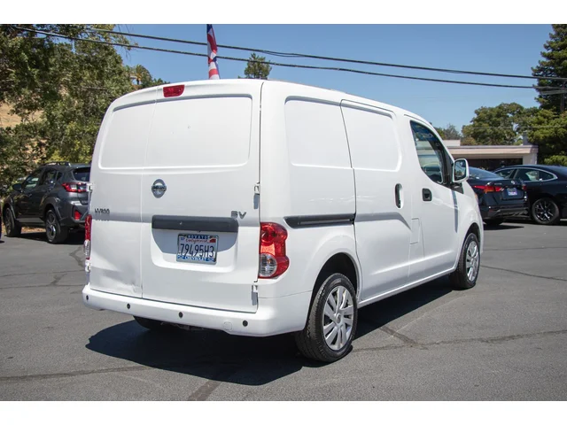 SEMINUEVOS NISSAN NV200 a Estados en autogozo