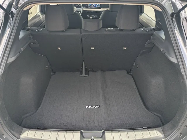 Nuevos NISSAN KICKS à Estados chez autogozo
