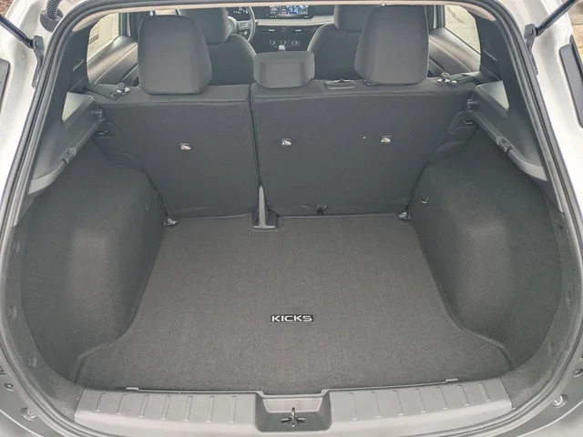 Nuevos NISSAN KICKS à Estados chez autogozo