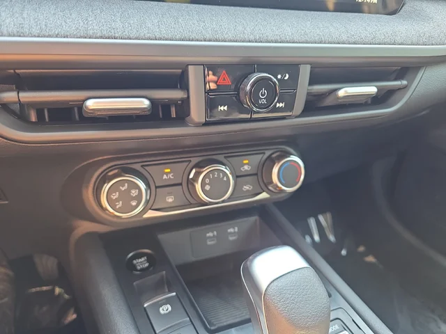 Nuevos NISSAN KICKS à Estados chez autogozo