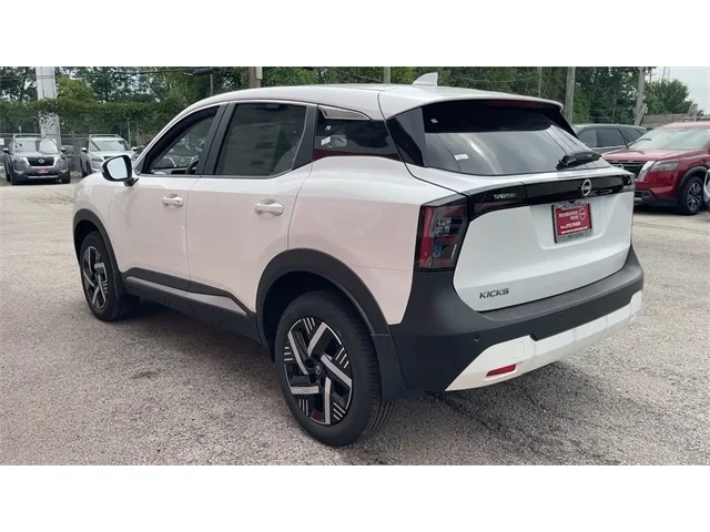 Nuevos NISSAN KICKS à Estados chez autogozo