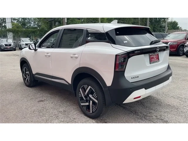 Nuevos NISSAN KICKS à Estados chez autogozo
