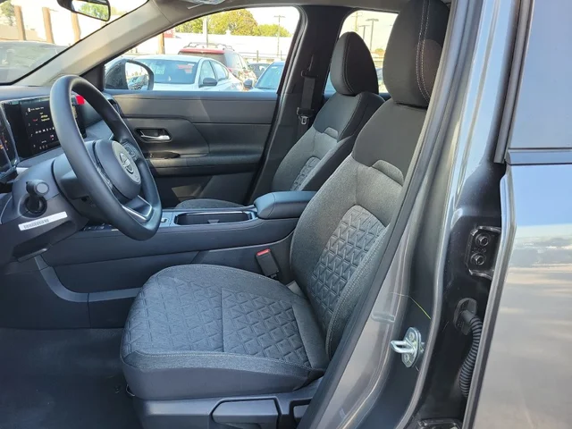 Nuevos NISSAN KICKS à Estados chez autogozo