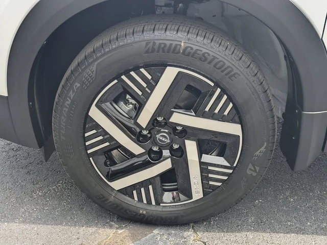 Nuevos NISSAN KICKS à Estados chez autogozo
