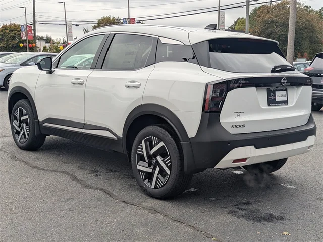 Nuevos NISSAN KICKS à Kennesaw, chez Town Center Nissan