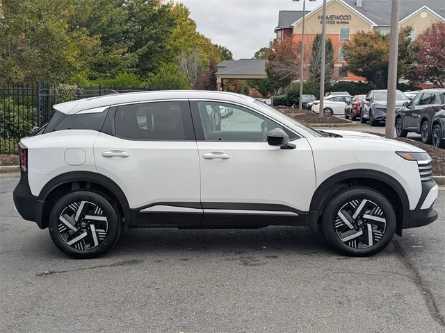 Nuevos NISSAN KICKS à Kennesaw, chez Town Center Nissan