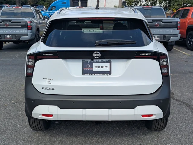 Nuevos NISSAN KICKS à Kennesaw, chez Town Center Nissan
