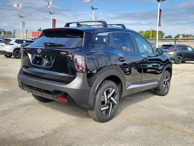 Nuevos NISSAN KICKS à Estados chez autogozo